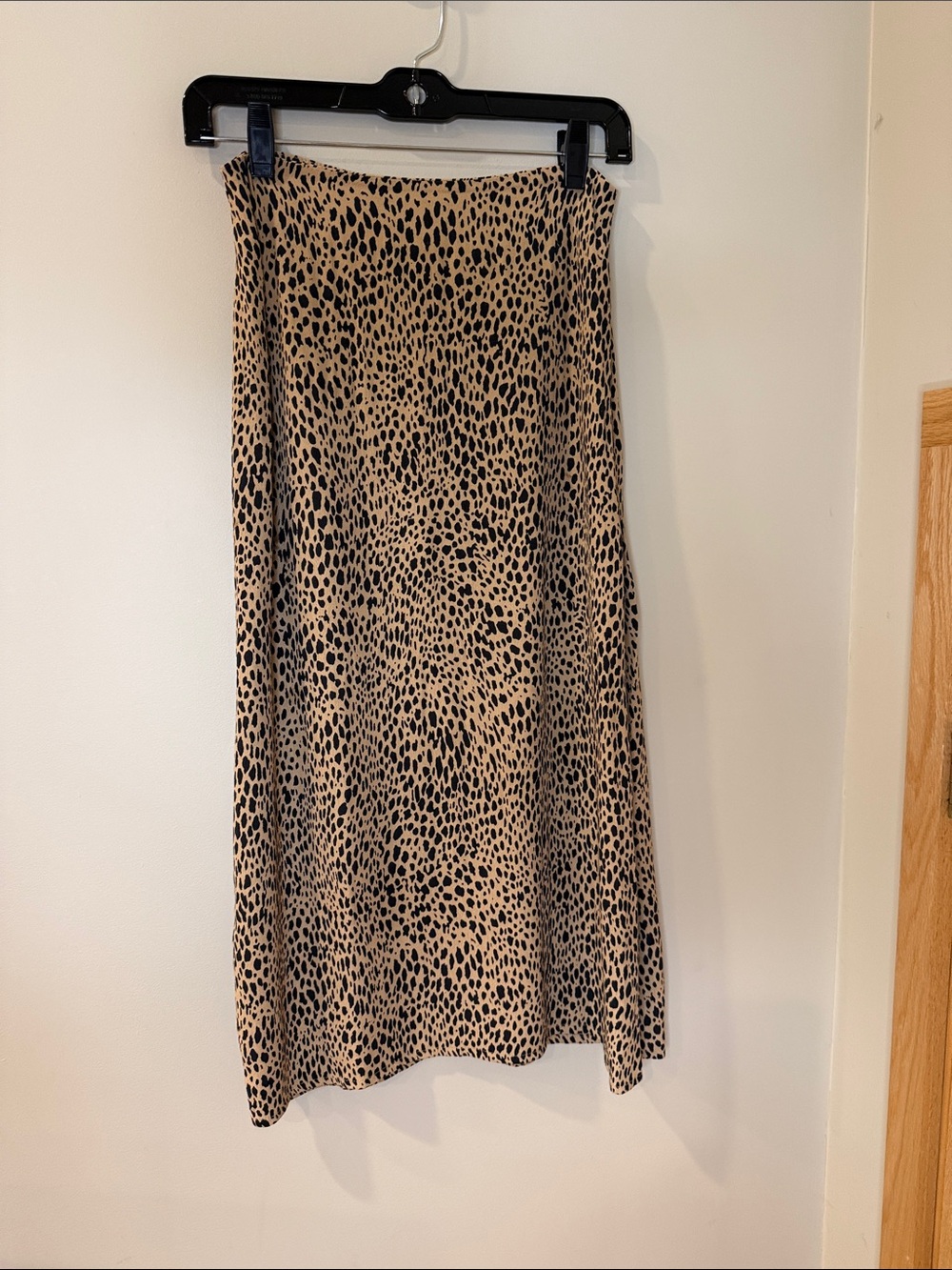 Brandy Melville Leopard Print Midi Skirt - Tan & Black XS/2
